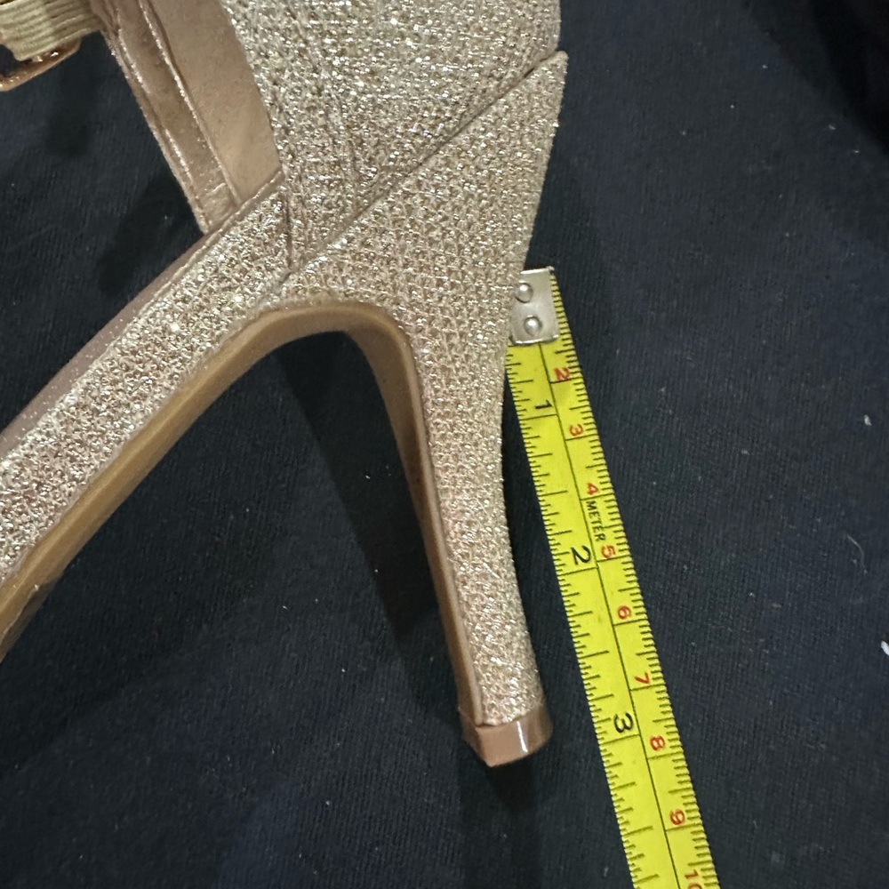 23. NEW SIZE 10 Dream Pairs Champagne Glitter Heels with Ankle Strap - Picture 7 of 7